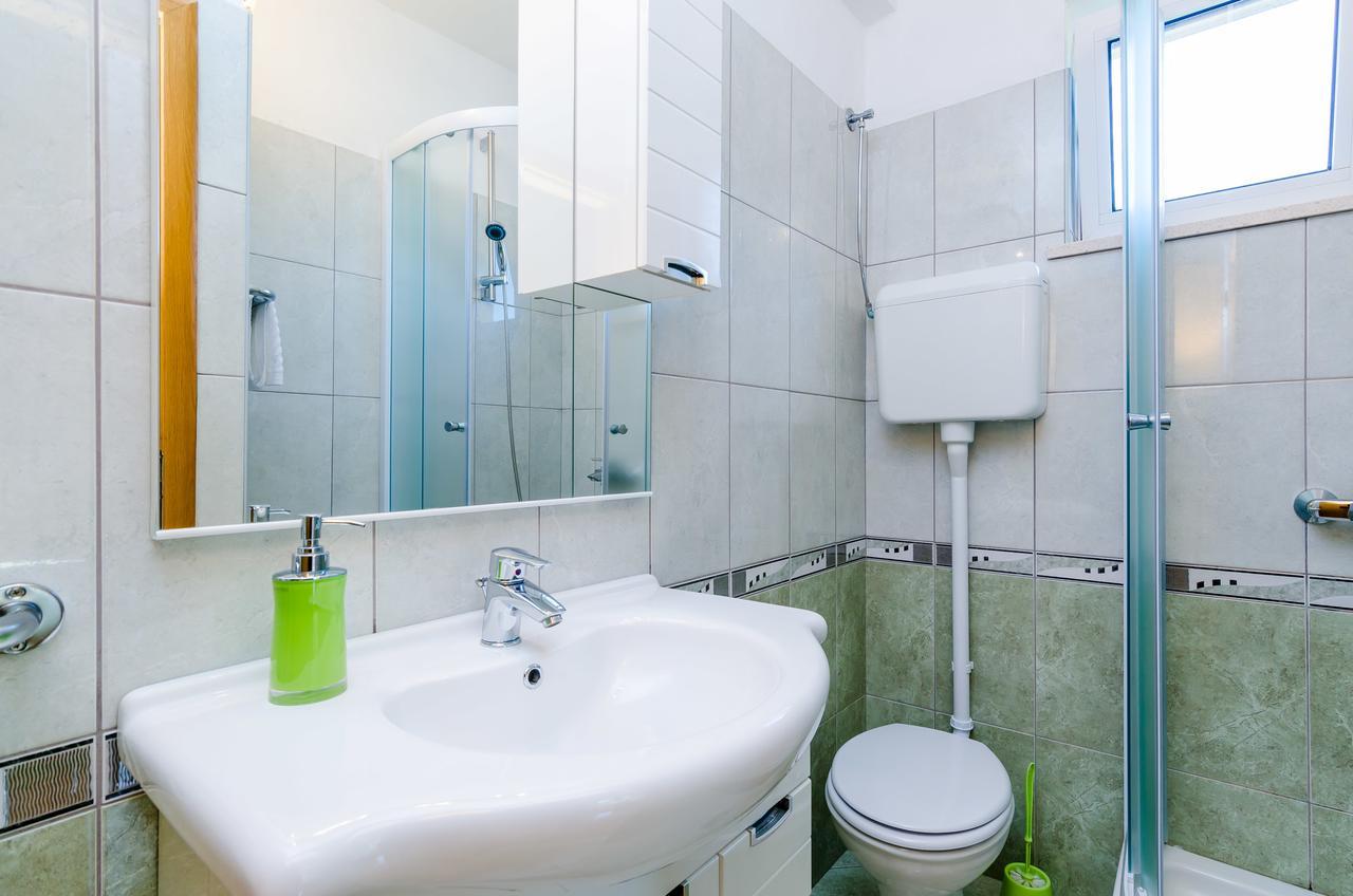 Apartment & Rooms Mazdin Banici ภายนอก รูปภาพ